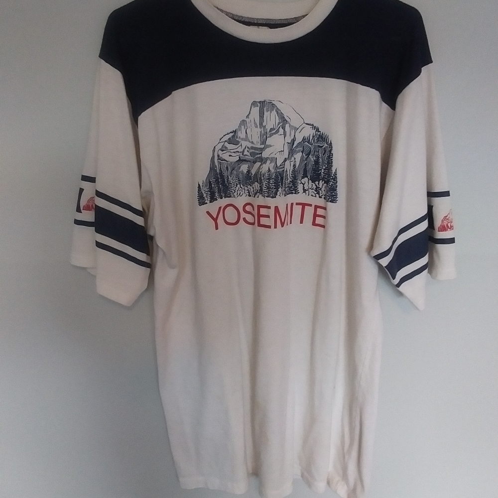 Vintage Yosemite t-shirt